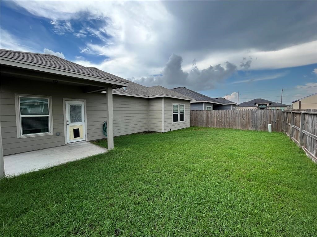 2813 Lake Tranquility Property Photo 15