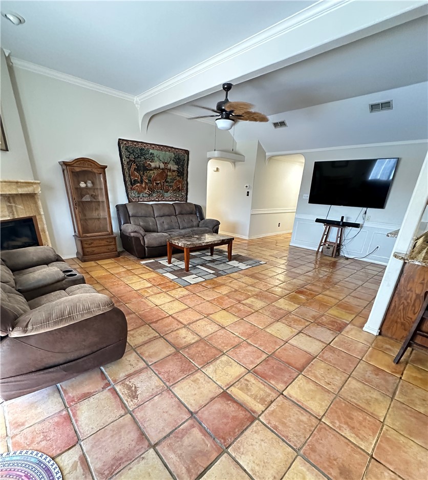 14717 Dasmarinas Dr Property Photo 6