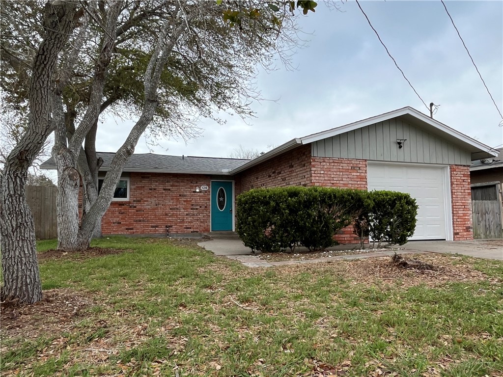 126 Dell Ave Property Photo 3