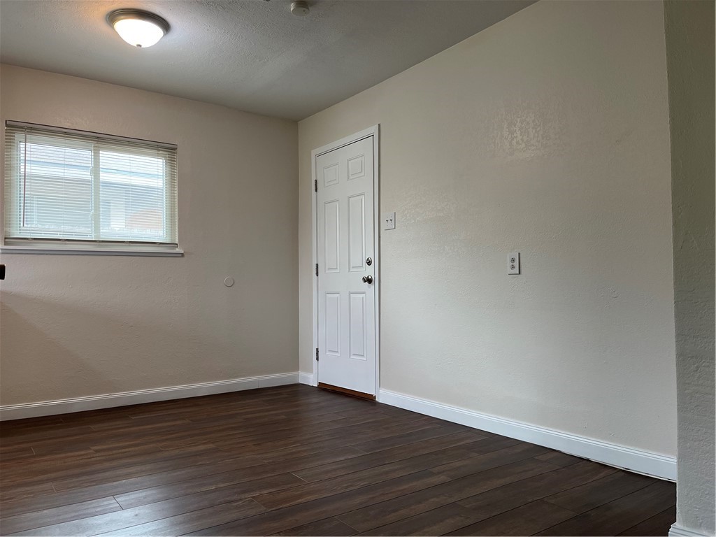 126 Dell Ave Property Photo 10
