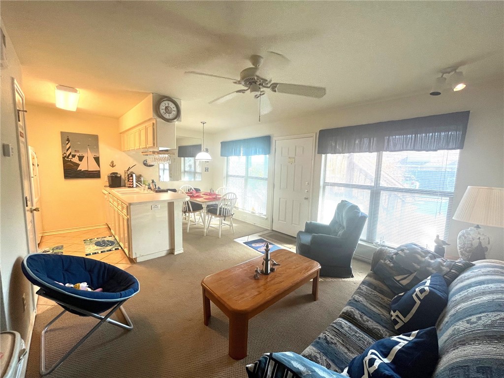 15209 Leeward Dr B1 Property Photo 5