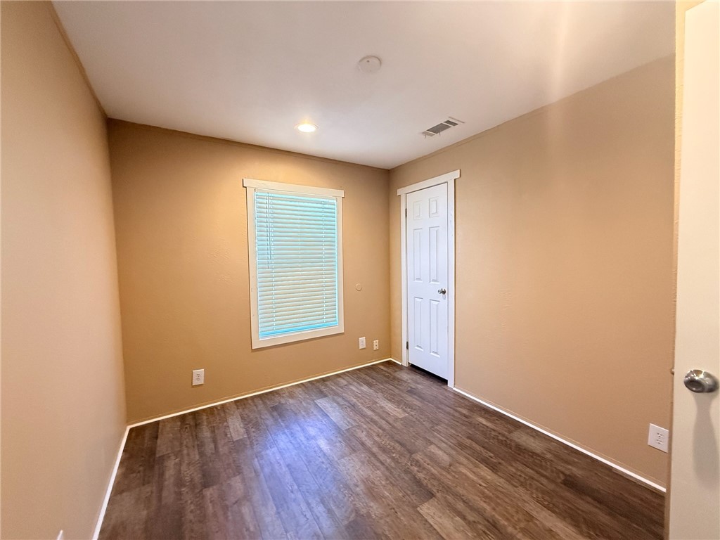 1010 Redmond St Property Photo 7