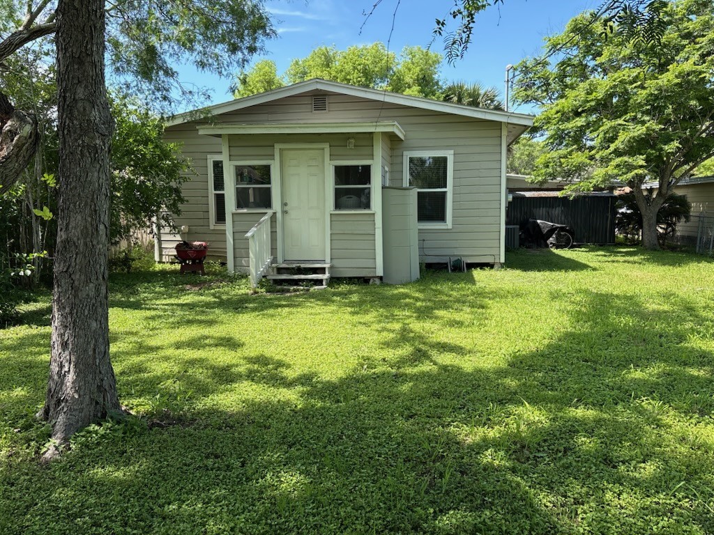 1021 E B Ave Property Photo 12