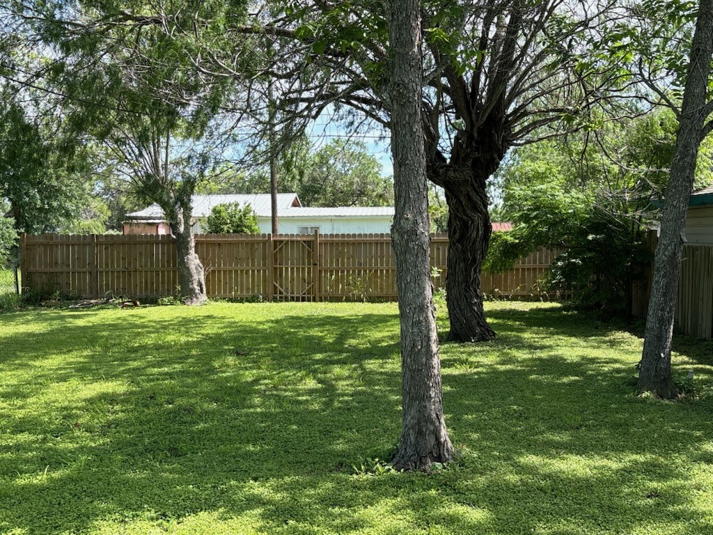 1021 E B Ave Property Photo 13