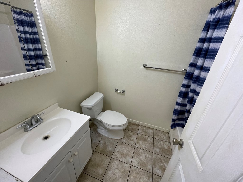 2109 Breezeway Property Photo 7