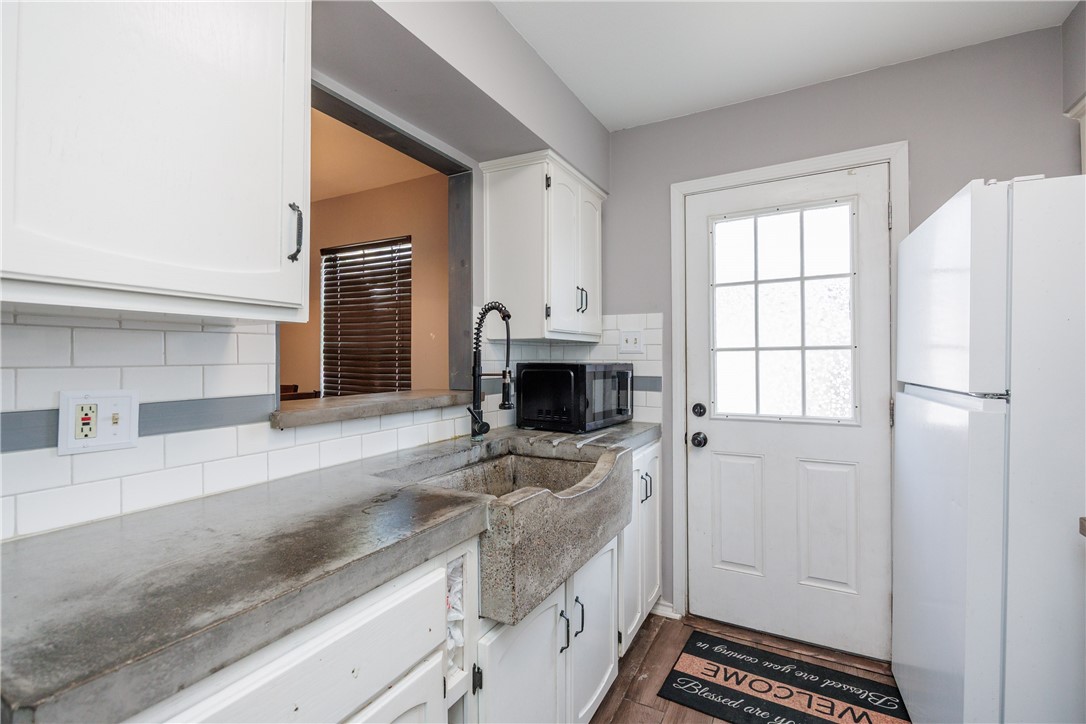 6702 Everhart T106 Property Photo 11