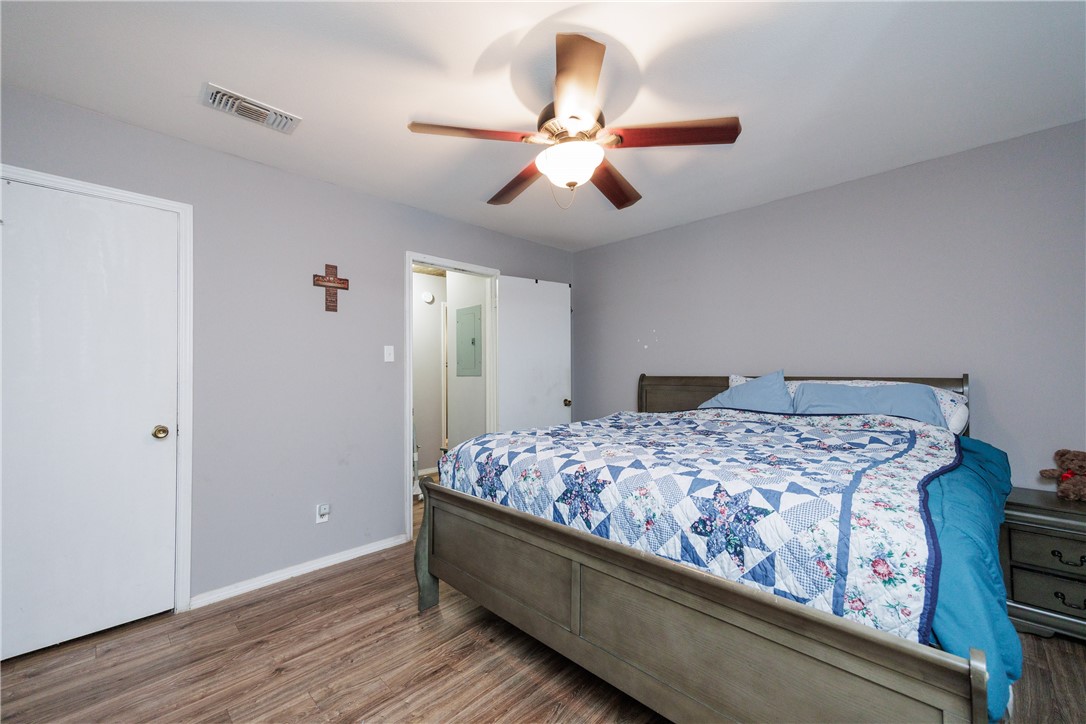 6702 Everhart T106 Property Photo 18