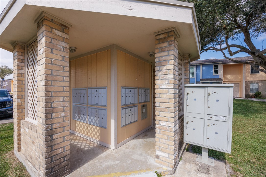 6702 Everhart T106 Property Photo 27