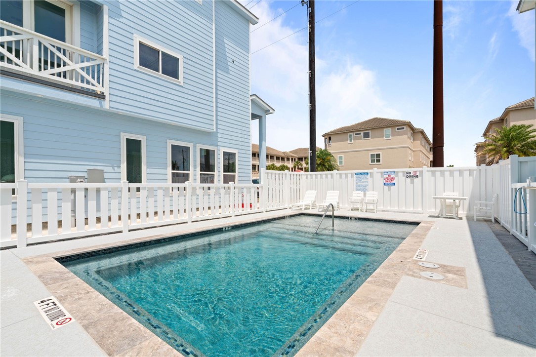 14937 Leeward Dr Property Photo 22