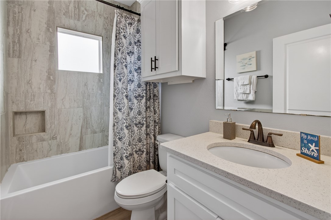 162 La Concha Blvd 41 Property Photo 33