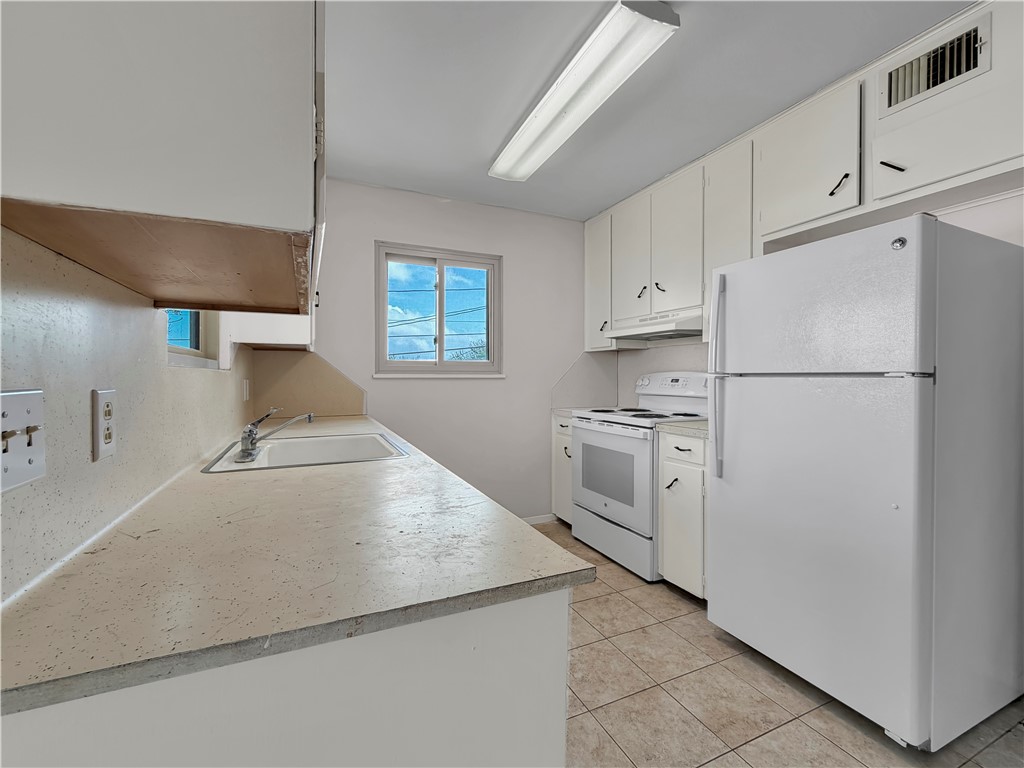 3450 S Alameda St Property Photo 8