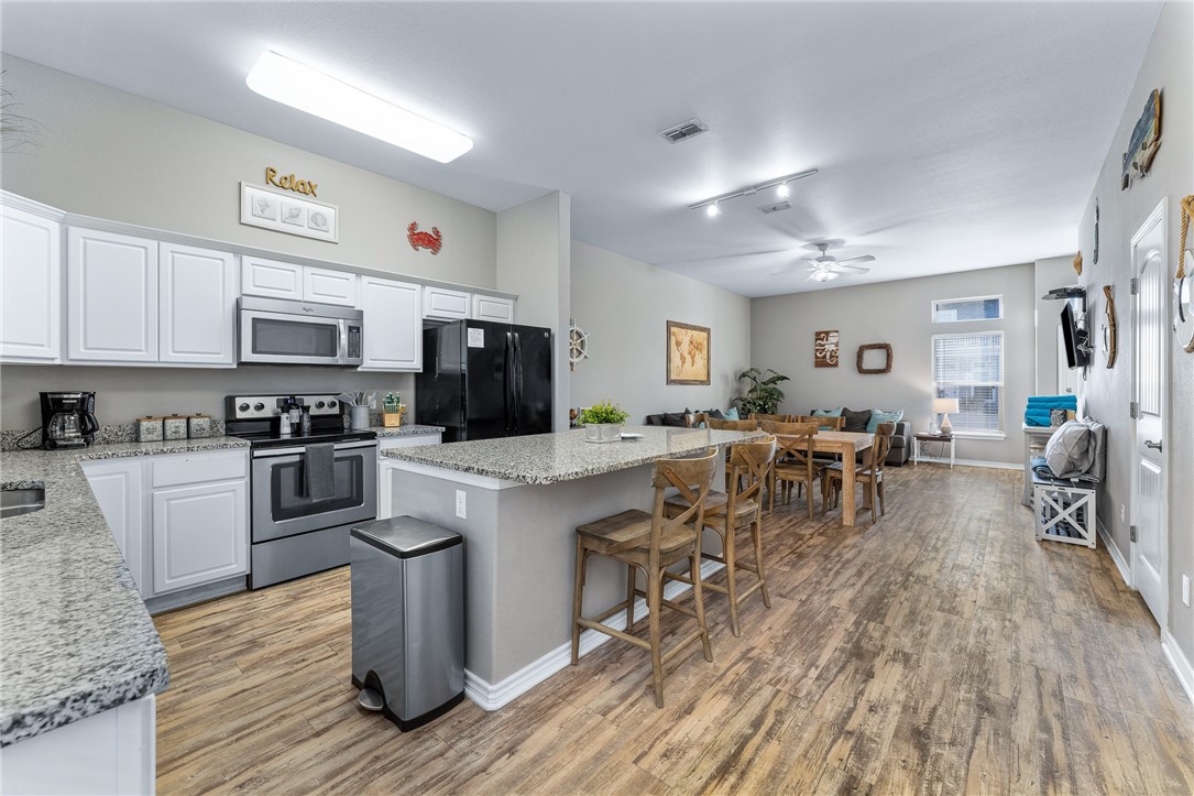 15208 Beach Way Dr Property Photo 13