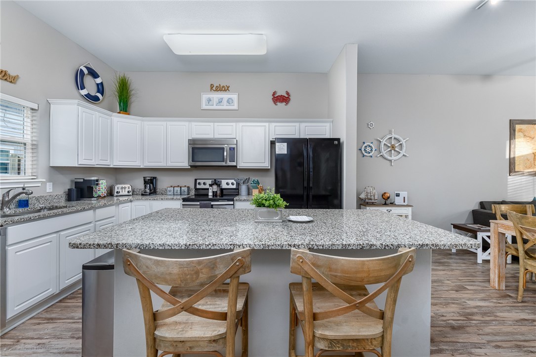 15208 Beach Way Dr Property Photo 14