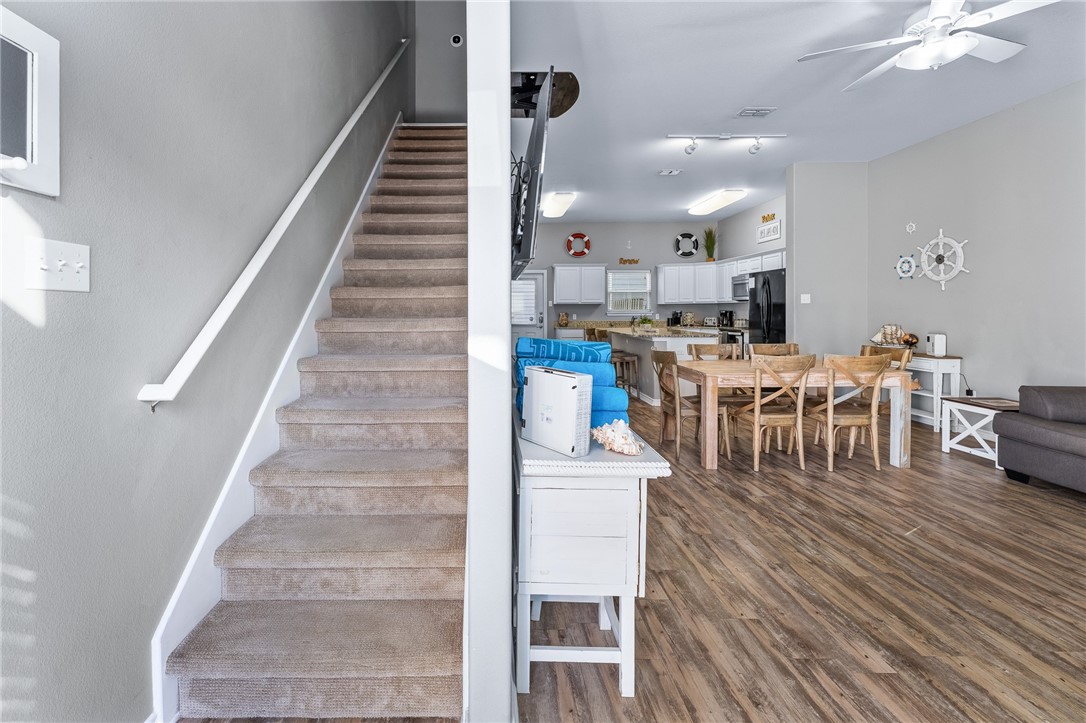 15208 Beach Way Dr Property Photo 16