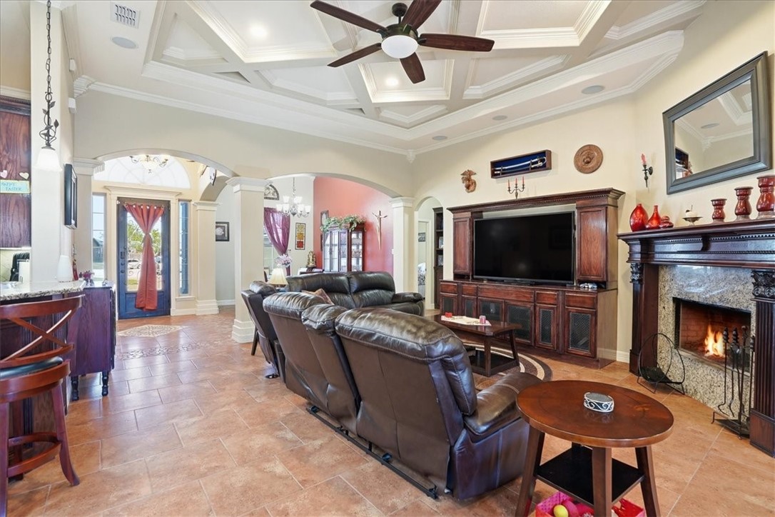 6914 Sir Moses Property Photo 7