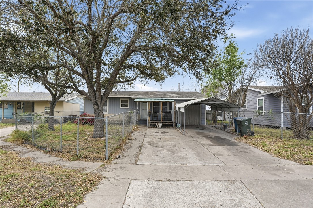1006 Vernon Dr Property Photo