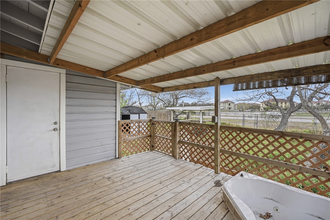 1006 Vernon Dr Property Photo 17
