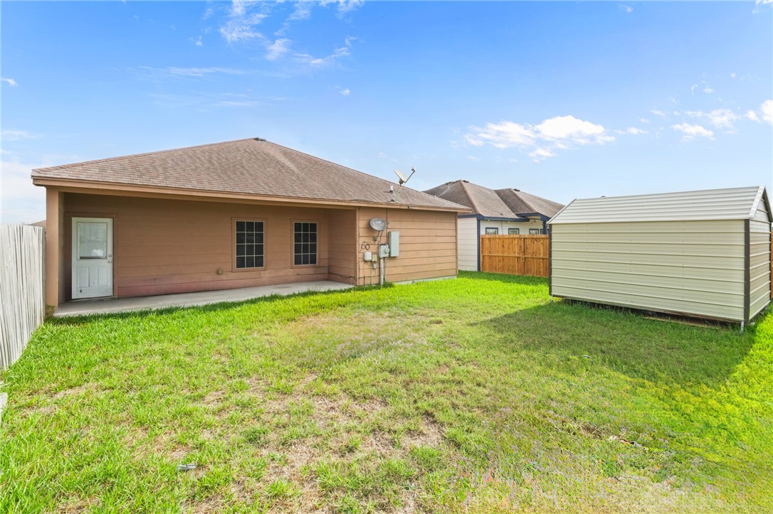 2913 Dante Dr Property Photo 11