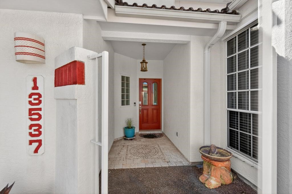 13537 Port Royal Ct Property Photo 4