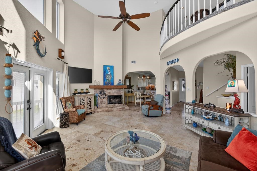 13537 Port Royal Ct Property Photo 9