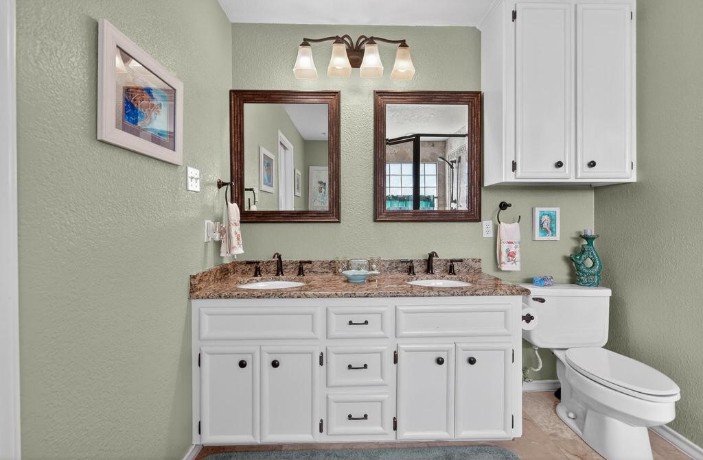 13537 Port Royal Ct Property Photo 18