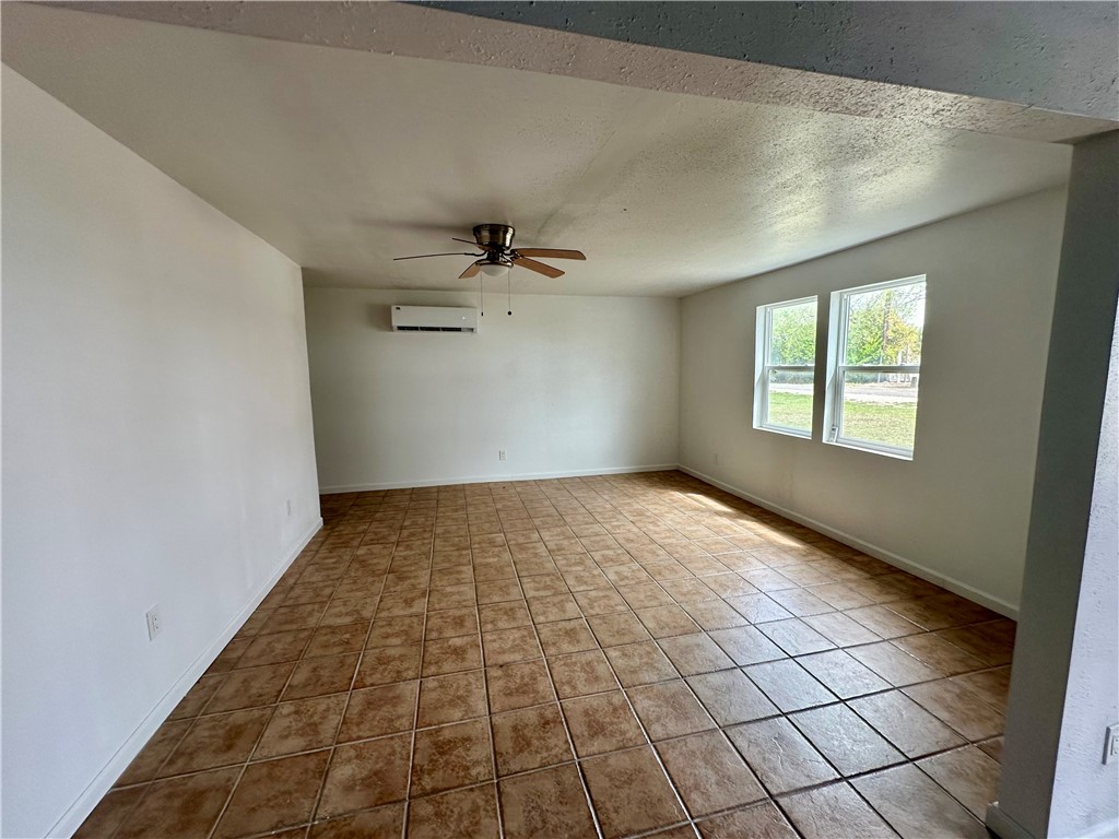 323 Copano Property Photo 8