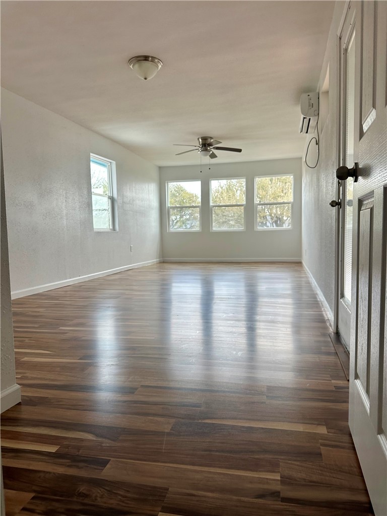 323 Copano Property Photo 15