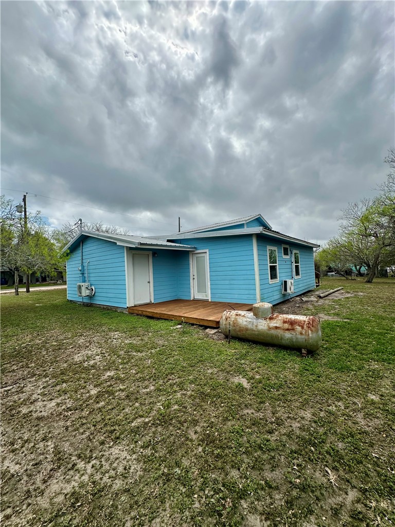 323 Copano Property Photo 18