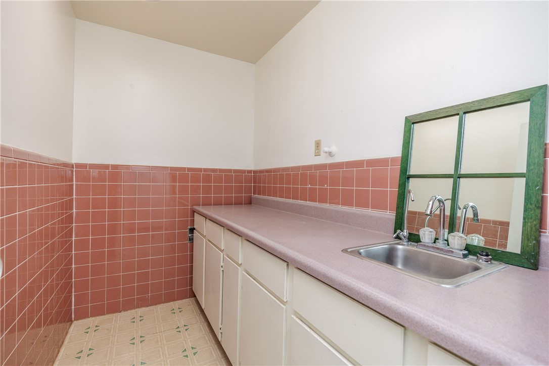516 S San Patricio St Property Photo 12