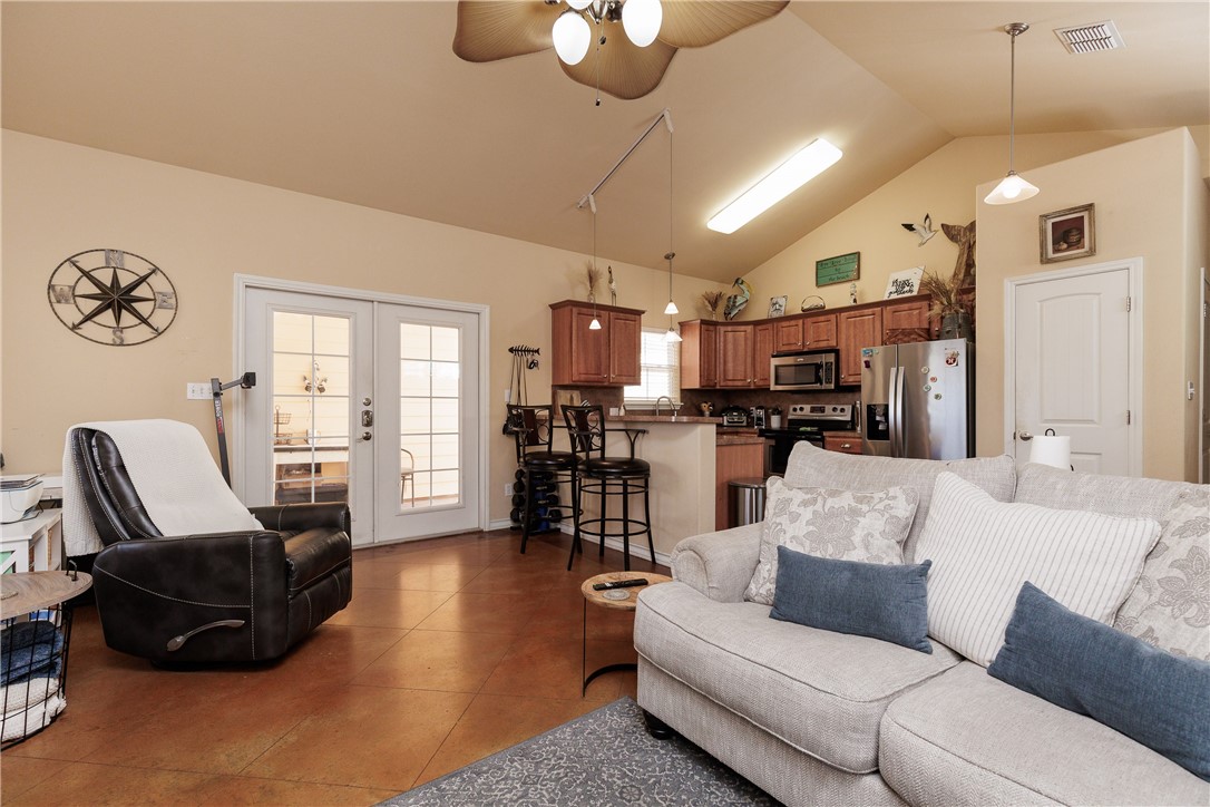 14521 E Cabana St 305 Property Photo 4