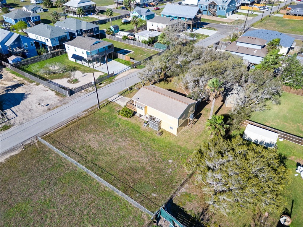 118 Las Palmas Dr Property Photo 34