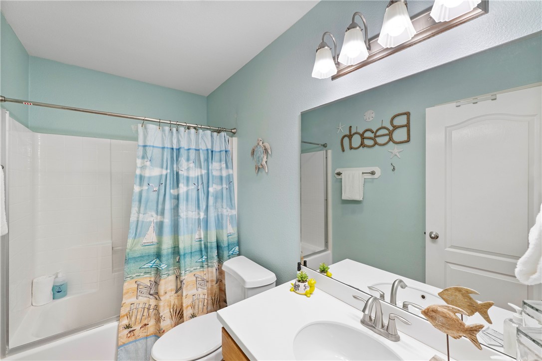 403 Chloes Way Property Photo 17