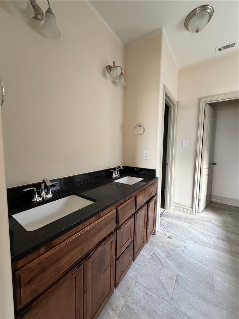 2409 Reyhans Way Dr Property Photo 11