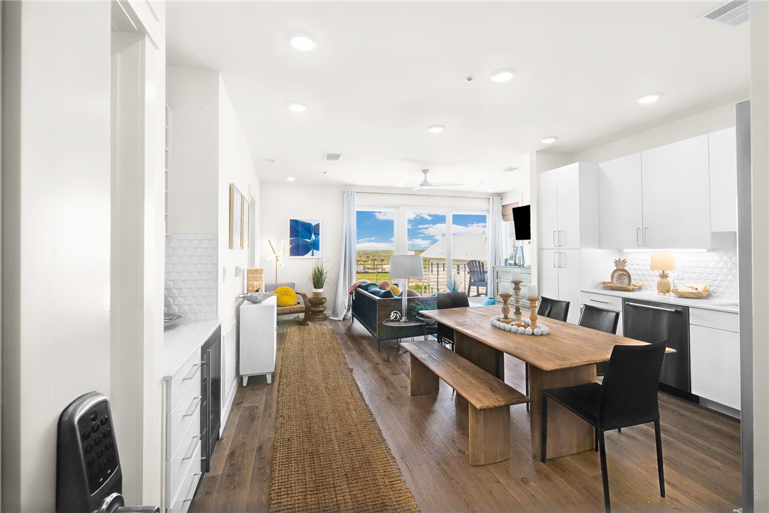 630 Center Square West 304 Property Photo 12