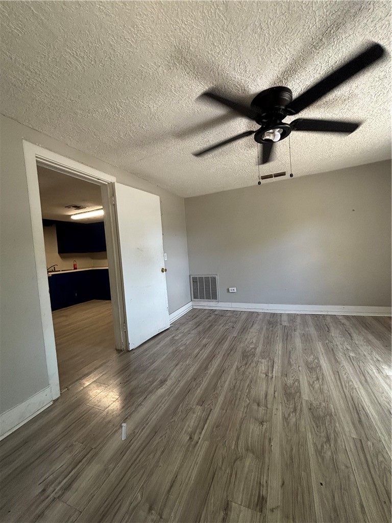 142 Fannin St Property Photo 22