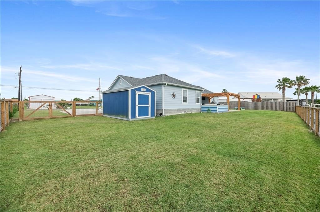 106 Dove Dr Property Photo 38
