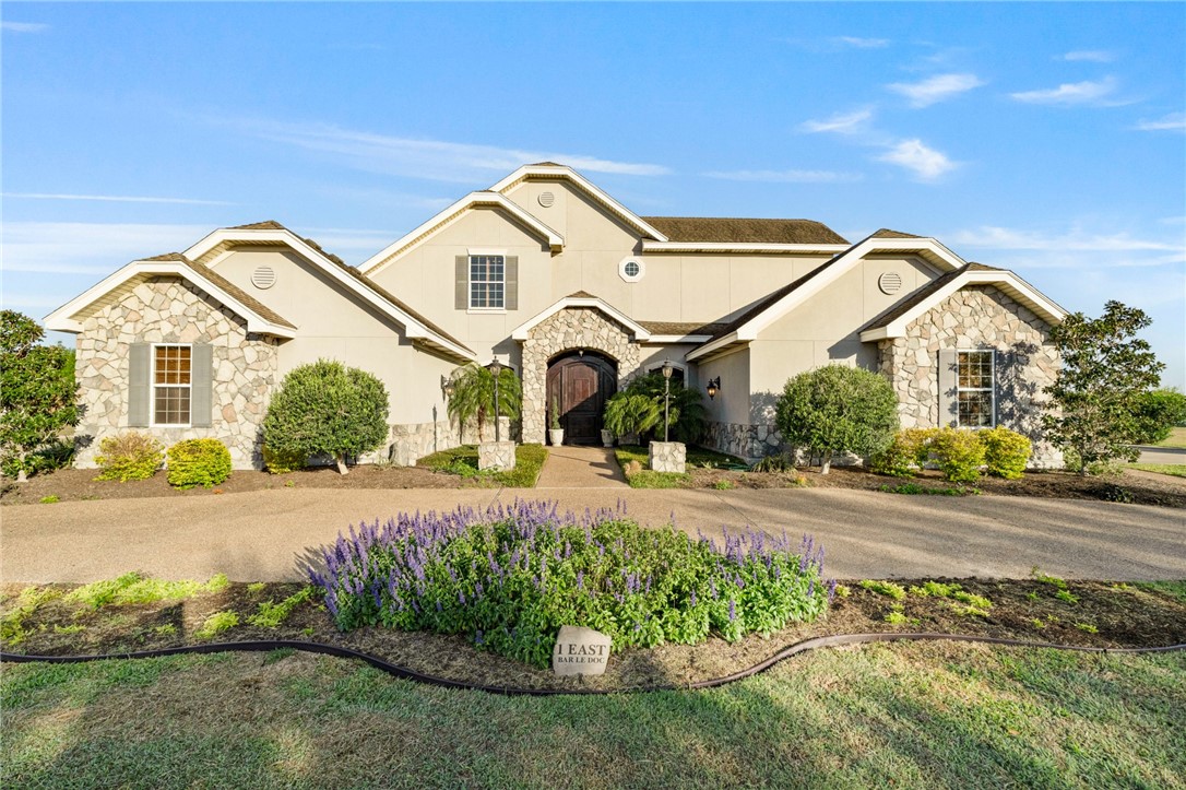473307 Property Photo 1