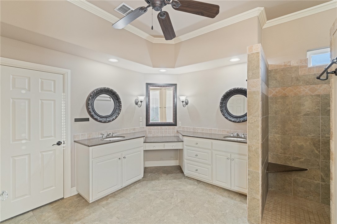 473307 Property Photo 15