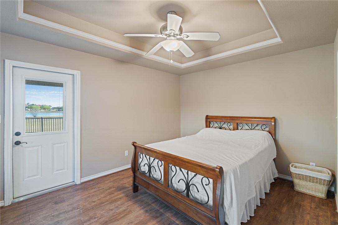 473307 Property Photo 32