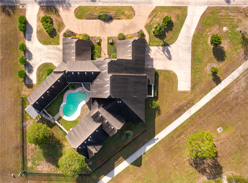 473307 Property Photo 40