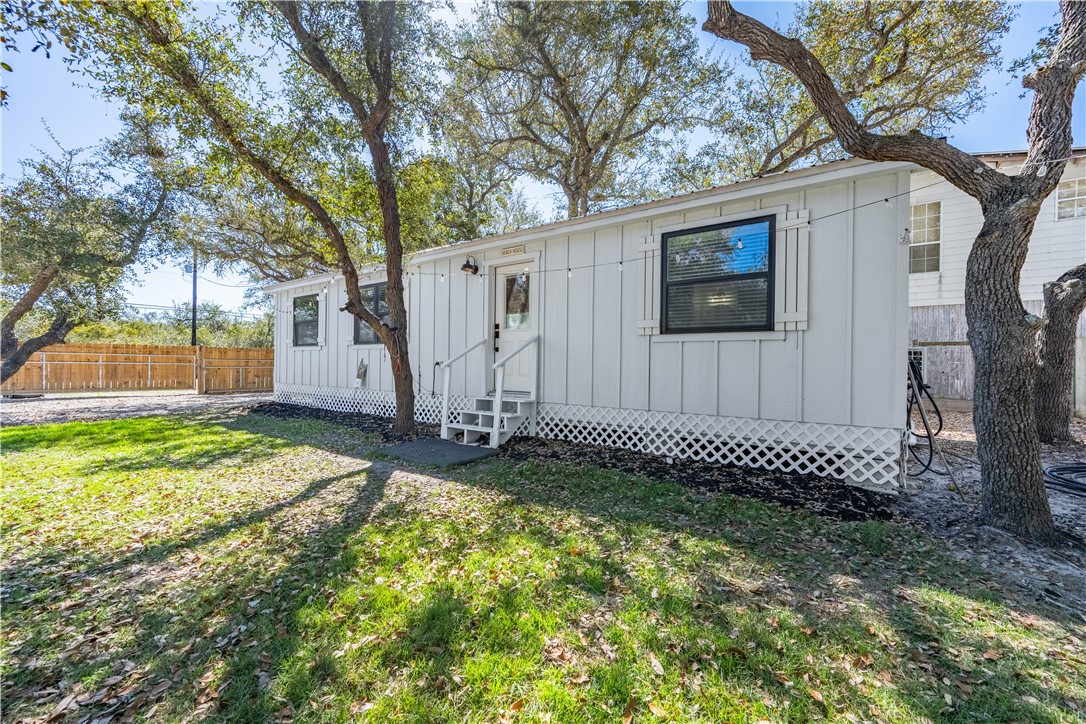 507 Steart St Property Photo 1