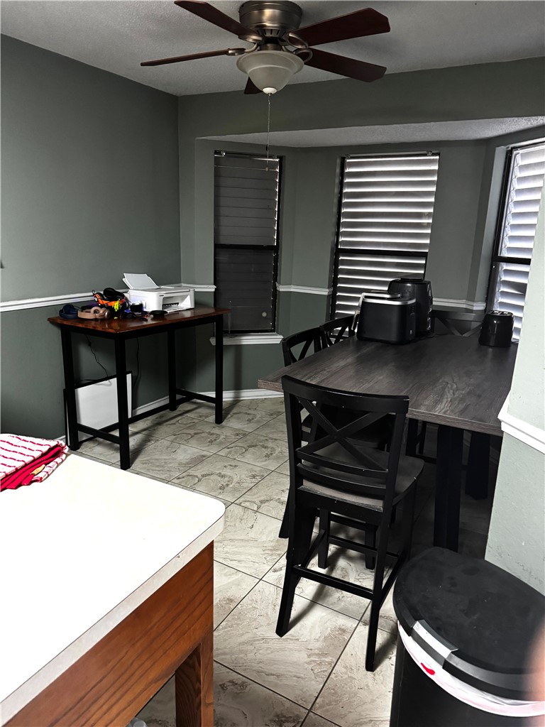 10802 Grand Teton Dr Property Photo 4