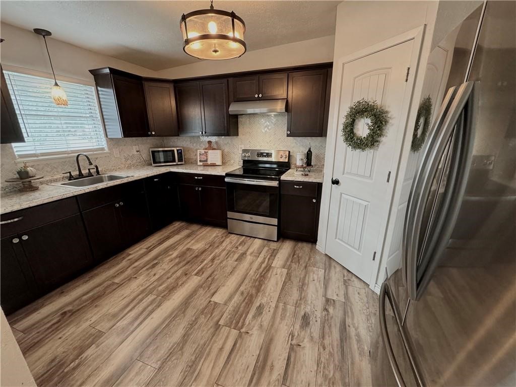 720 Santa Dolores Property Photo 9