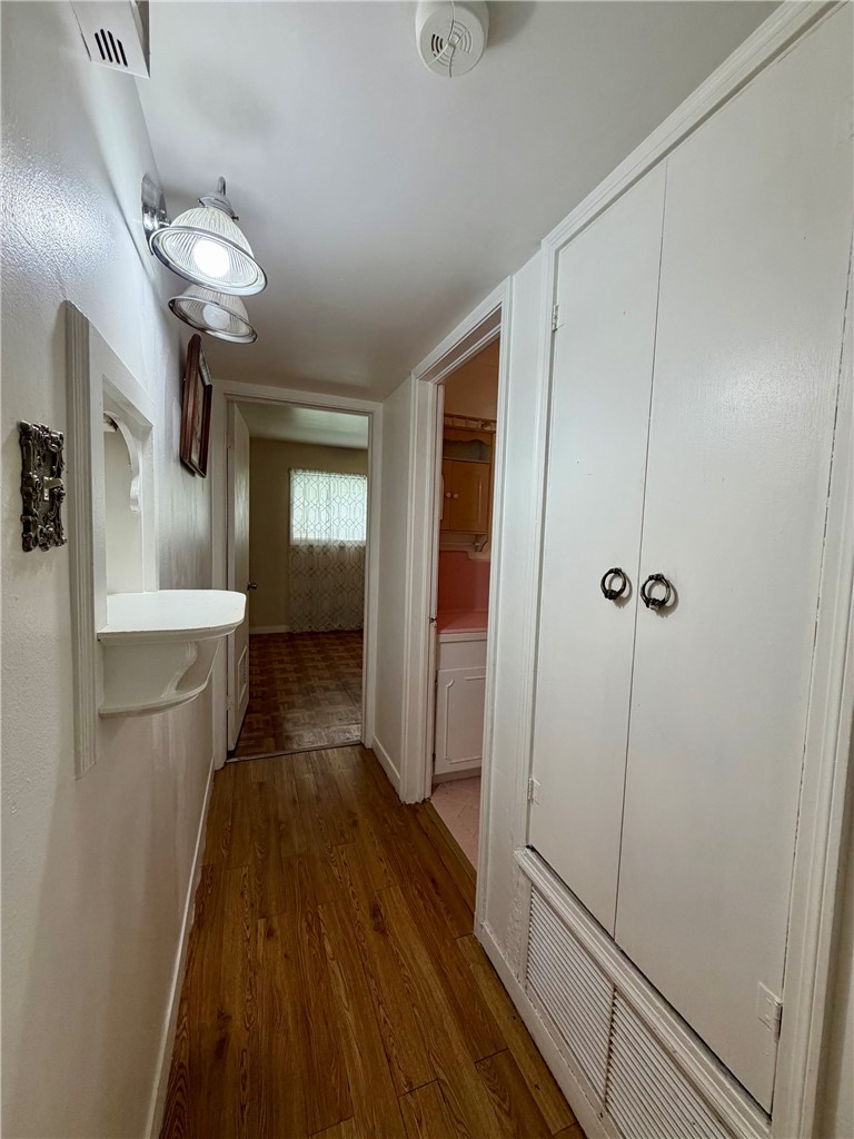 919 W Avenue G Ave Property Photo 10