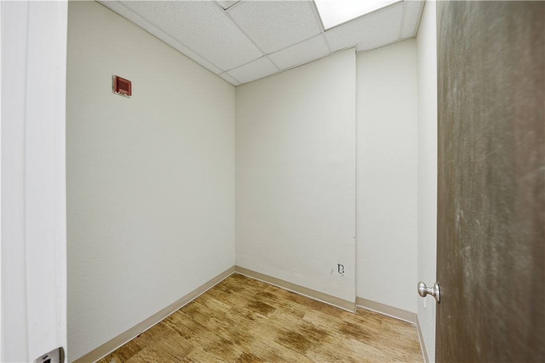 5959 S Staples St Property Photo 25