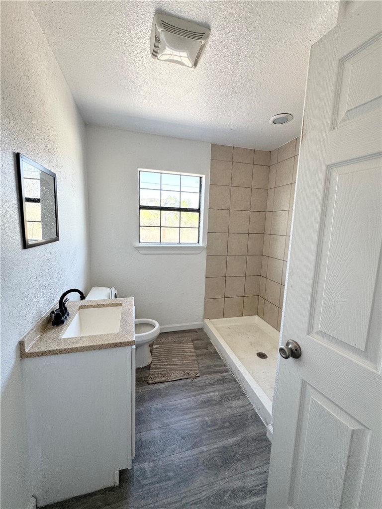 313 Saint Joseph St Property Photo 7