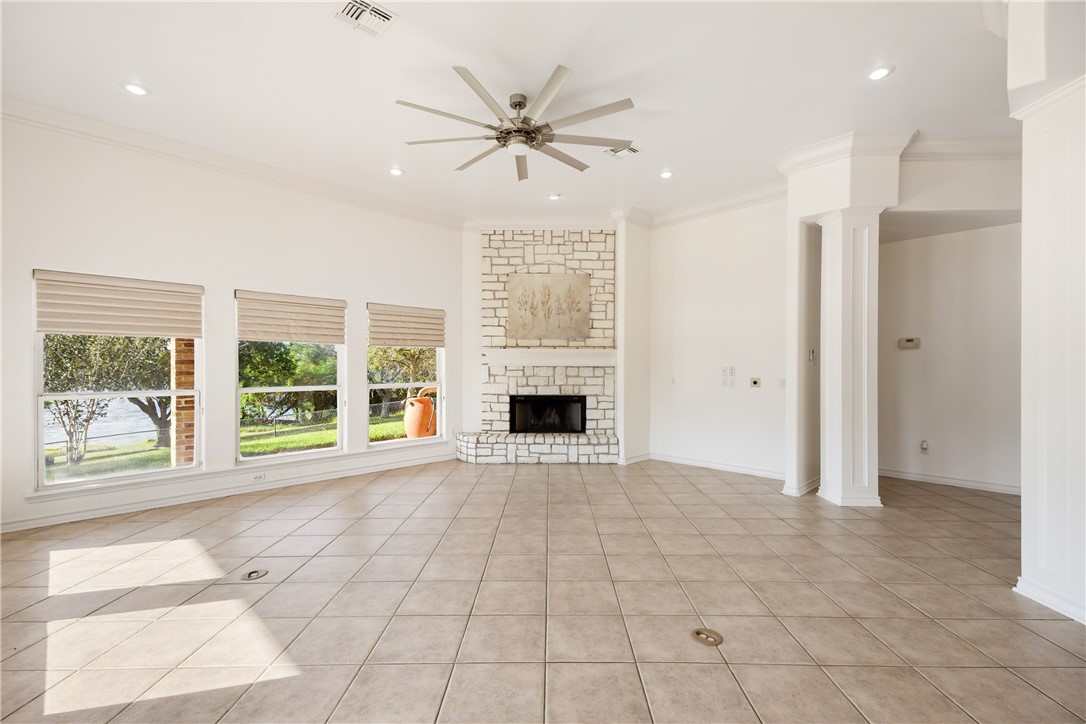 173 David Property Photo 5