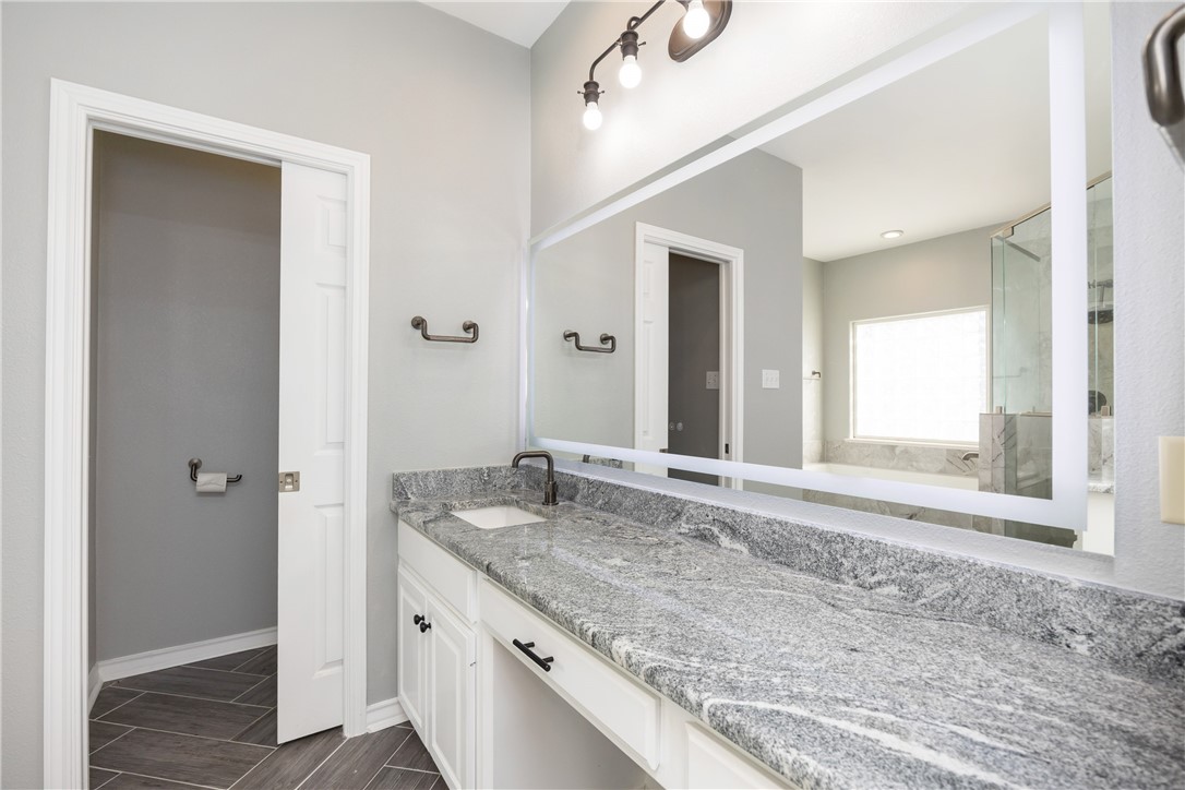 173 David Property Photo 29