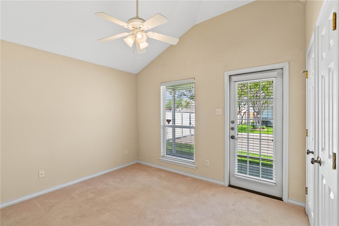 5642 Lipes Blvd Unit #13 Blvd Property Photo 12