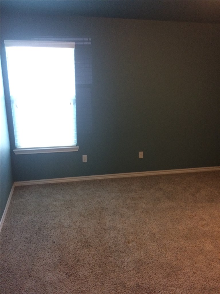 3705 Southlake Park Property Photo 4